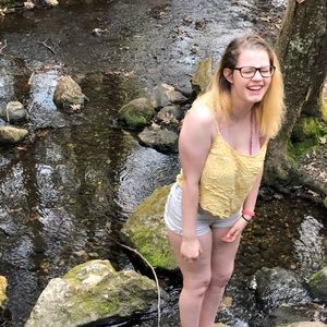 Meet your Posher, Jordyn